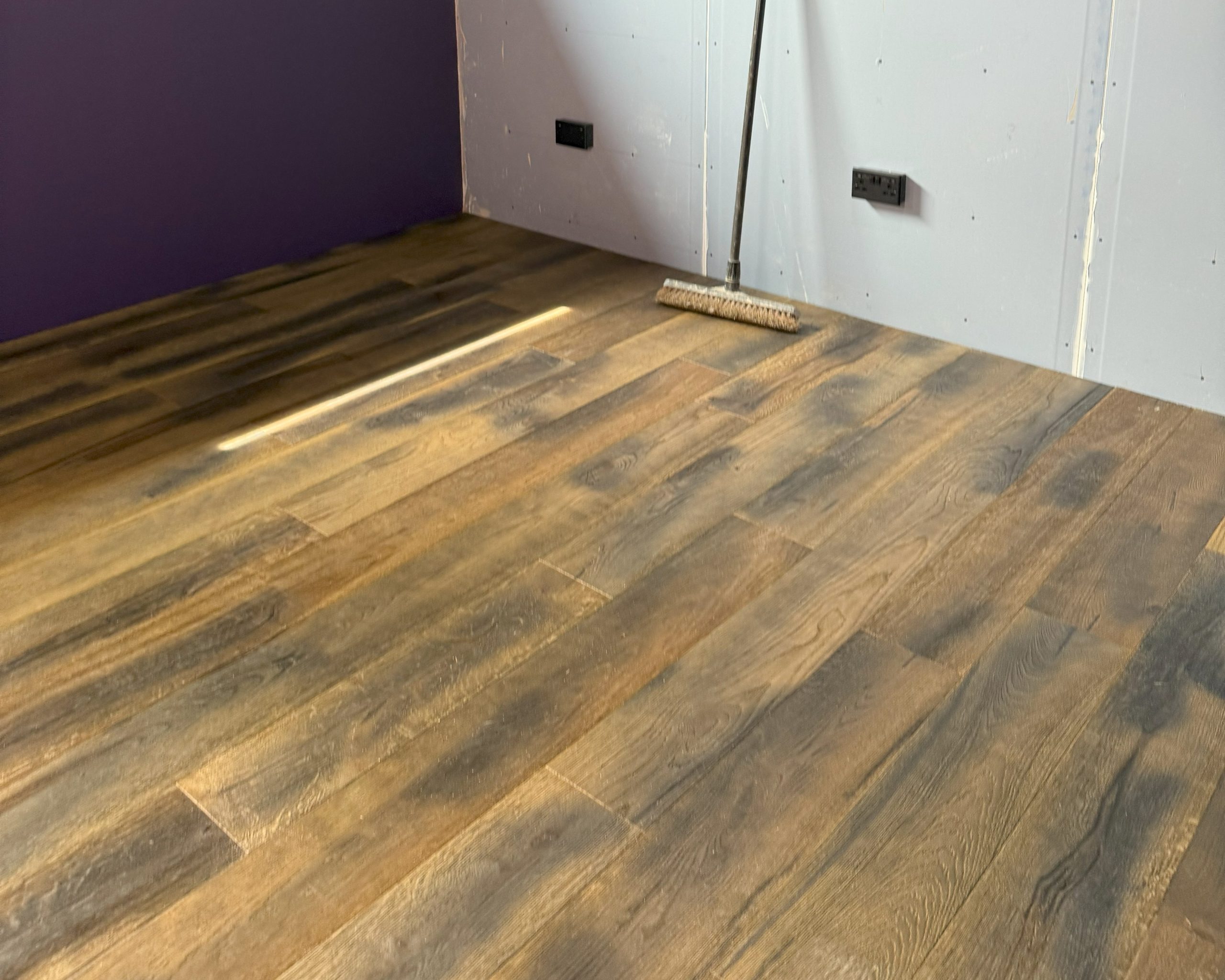 Wood & Laminate